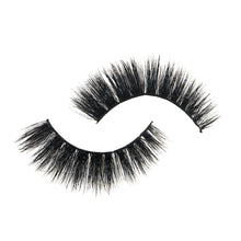 Load image into Gallery viewer, Berlin 3D Mink Lashes
